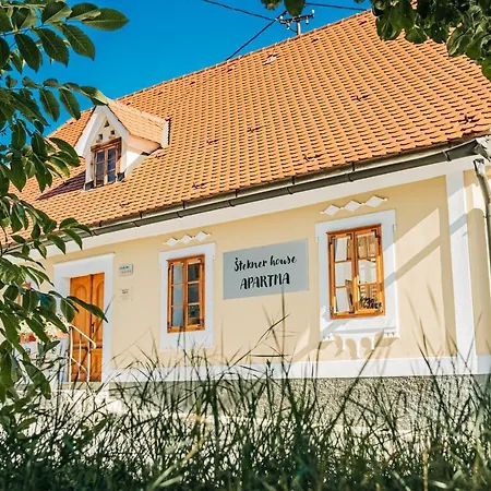 Stekner House Apartma Appartement *