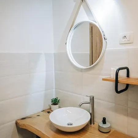 Daire Stekner House Apartma