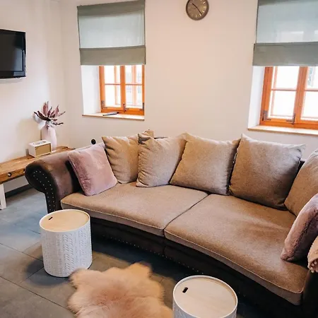 Daire Stekner House Apartma *