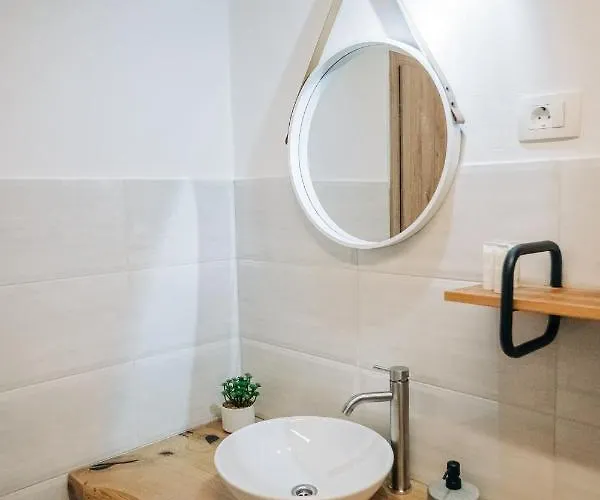 Lägenhet Stekner House Apartma