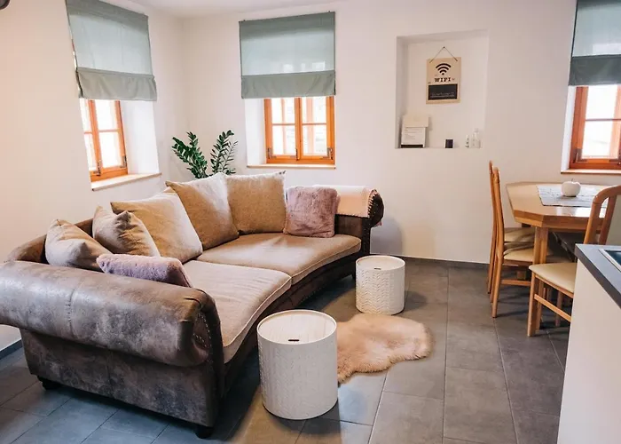 Stekner House Apartma *